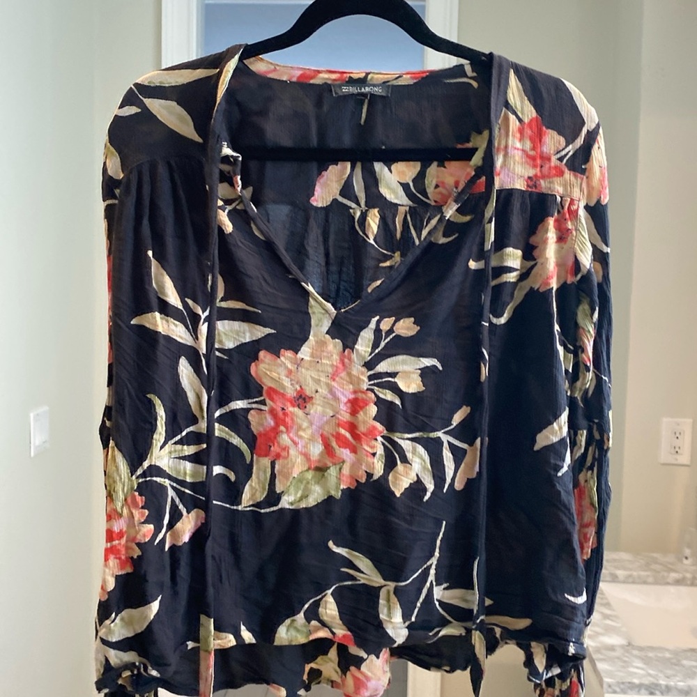 Billabong top